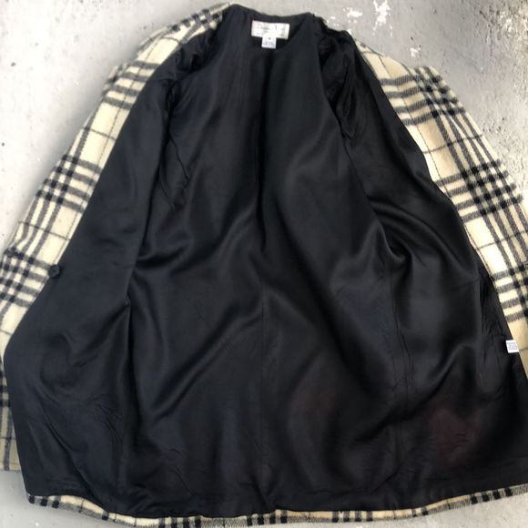 Vintage Christian Dior coat - Picture 5 of 9